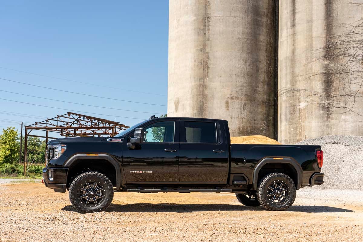 Rough Country 95850RED 3 Inch Lift Kit | Vertex | Chevy/GMC 2500HD/3500HD (20-25)