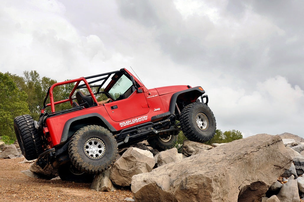 Rough Country 66340 4 Inch Lift Kit | Long Arm | M1 | Jeep Wrangler TJ 4WD (1997-2006)