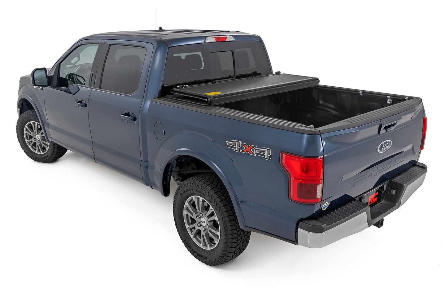 Rough Country 47221550B Hard Low Profile Bed Cover | 5'7" Bed | Ford F-150 (21-25)/F-150 Lightning (22-25)