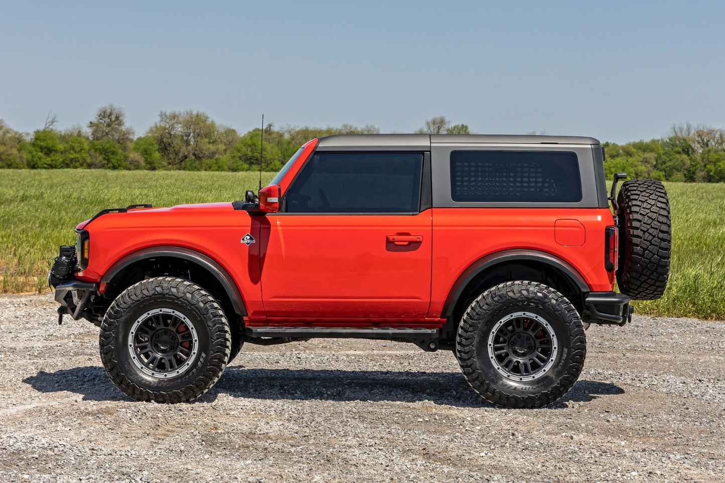 Rough Country 41008 BA2 Running Boards | Side Step Bars | 2-Door | Ford Bronco (2 Door) (21-25)