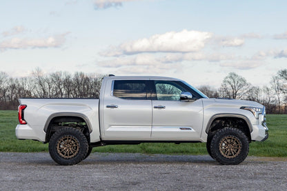Rough Country 71800 6 Inch Lift Kit | OE Air Ride | Toyota Tundra 4WD (2022-2025)