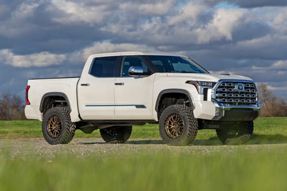 Rough Country 71800 6 Inch Lift Kit | OE Air Ride | Toyota Tundra 4WD (2022-2025)