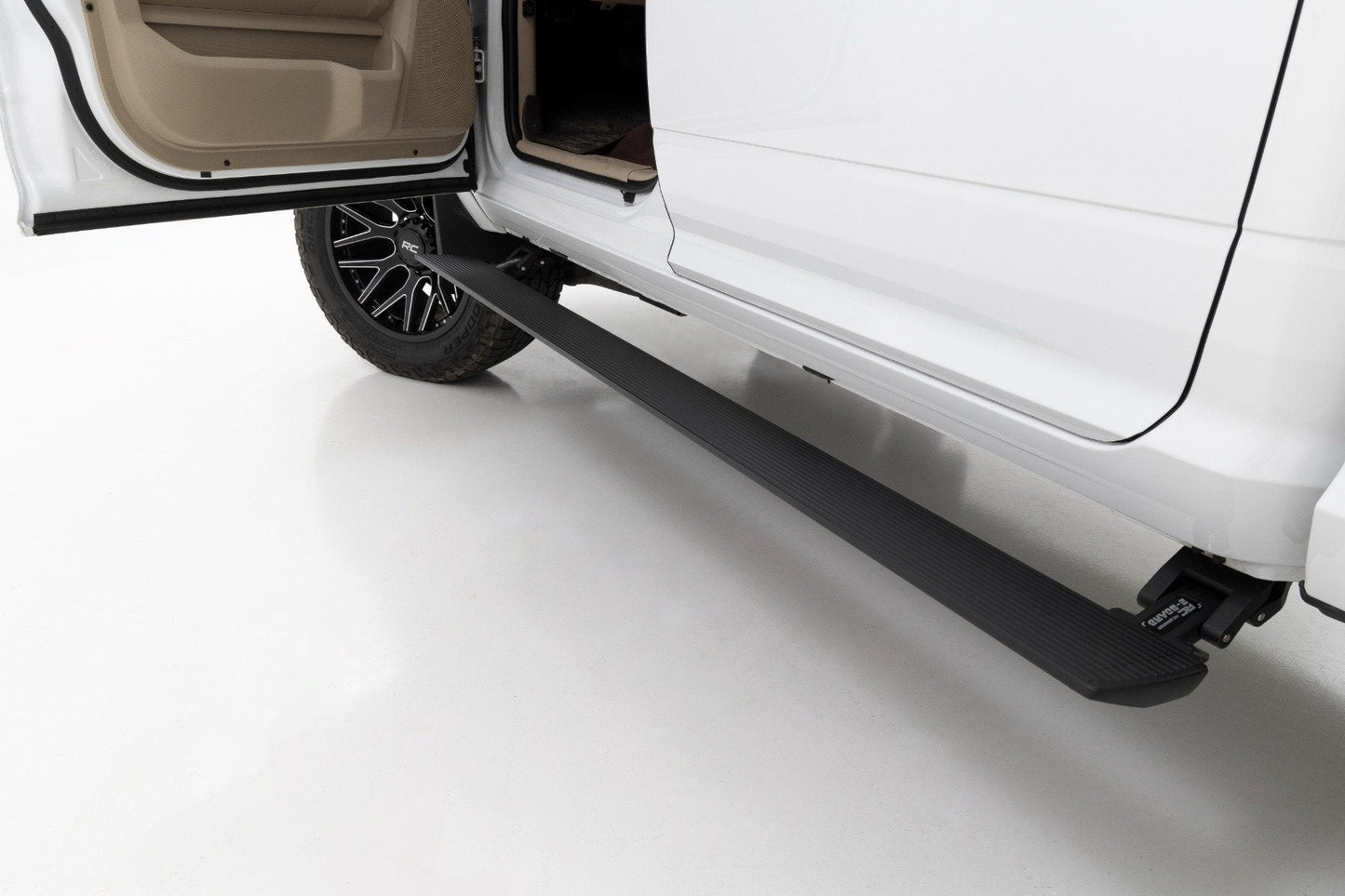 Rough Country PSR9010 Power Running Boards | Dual Electric Motor | Crew Cab | Ram 2500 (11-26)/3500 (11-25)