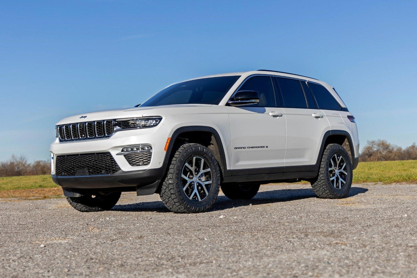 Rough Country 60700 1 Inch Lift Kit | Jeep Grand Cherokee WL 4WD (2023-2025)