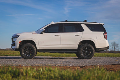 Rough Country 21800 3.5 Inch Lift Kit | OE Air Ride | Chevy Tahoe 4WD (2021-2024)