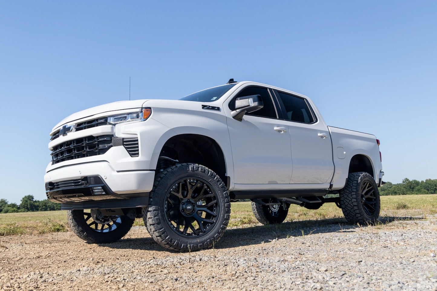 Rough Country 21631_A 6 Inch Lift Kit | Mono Leaf Rear | N3 Struts | Chevy Silverado 1500 (25-26)