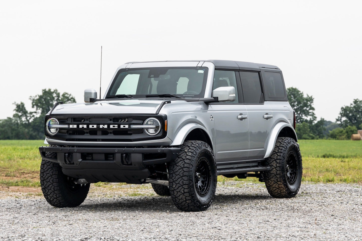 Rough Country 592141 2 Inch Lift Kit | M1 Lifted Struts | Ford Bronco 4WD (2021-2025)