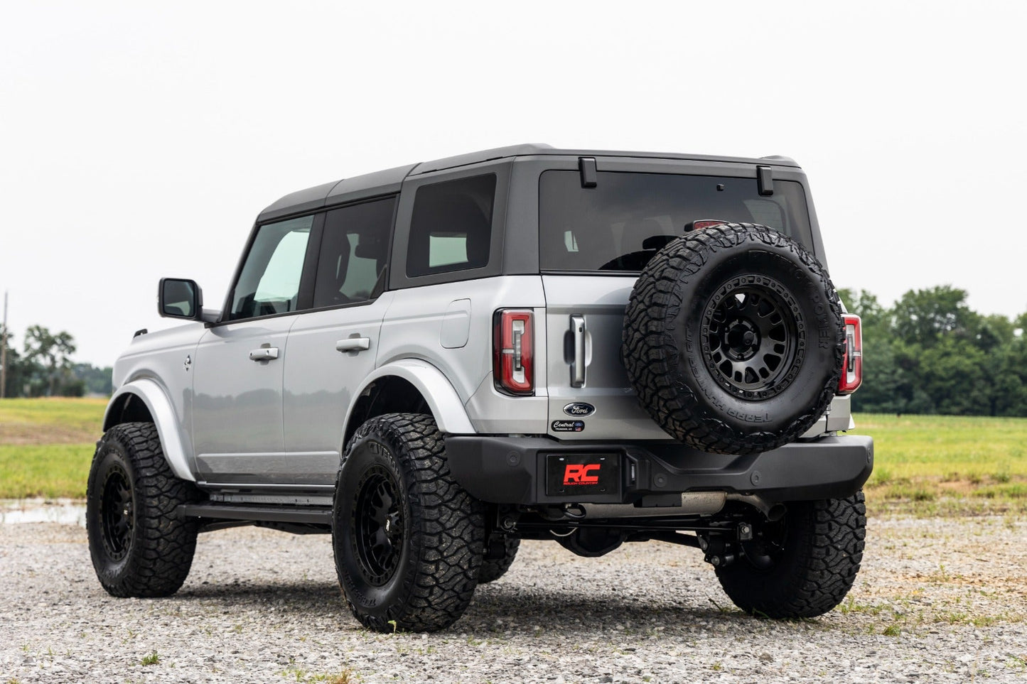 Rough Country 592141 2 Inch Lift Kit | M1 Lifted Struts | Ford Bronco 4WD (2021-2025)