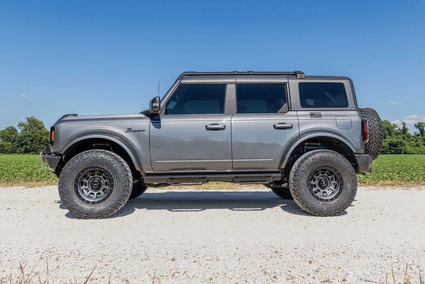Rough Country 699044 Vertex 2.5 Adjustable Coilovers | Rear | 3.5" | Ford Bronco 4WD (2021-2025)