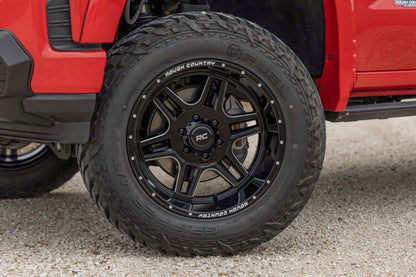 Rough Country 92181812 Rough Country 92 Series Wheel | Machined One-Piece | Gloss Black | 18x9 | 6x5.5 | +18mm