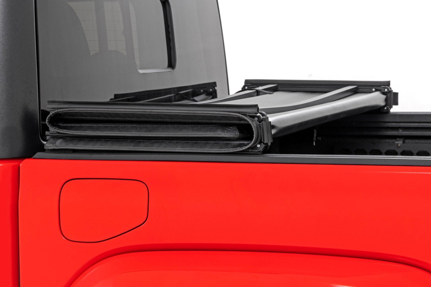 Rough Country 41620500A Soft Tri-Fold Bed Cover | 5' Bed | Jeep Gladiator JT 4WD (2020-2025)