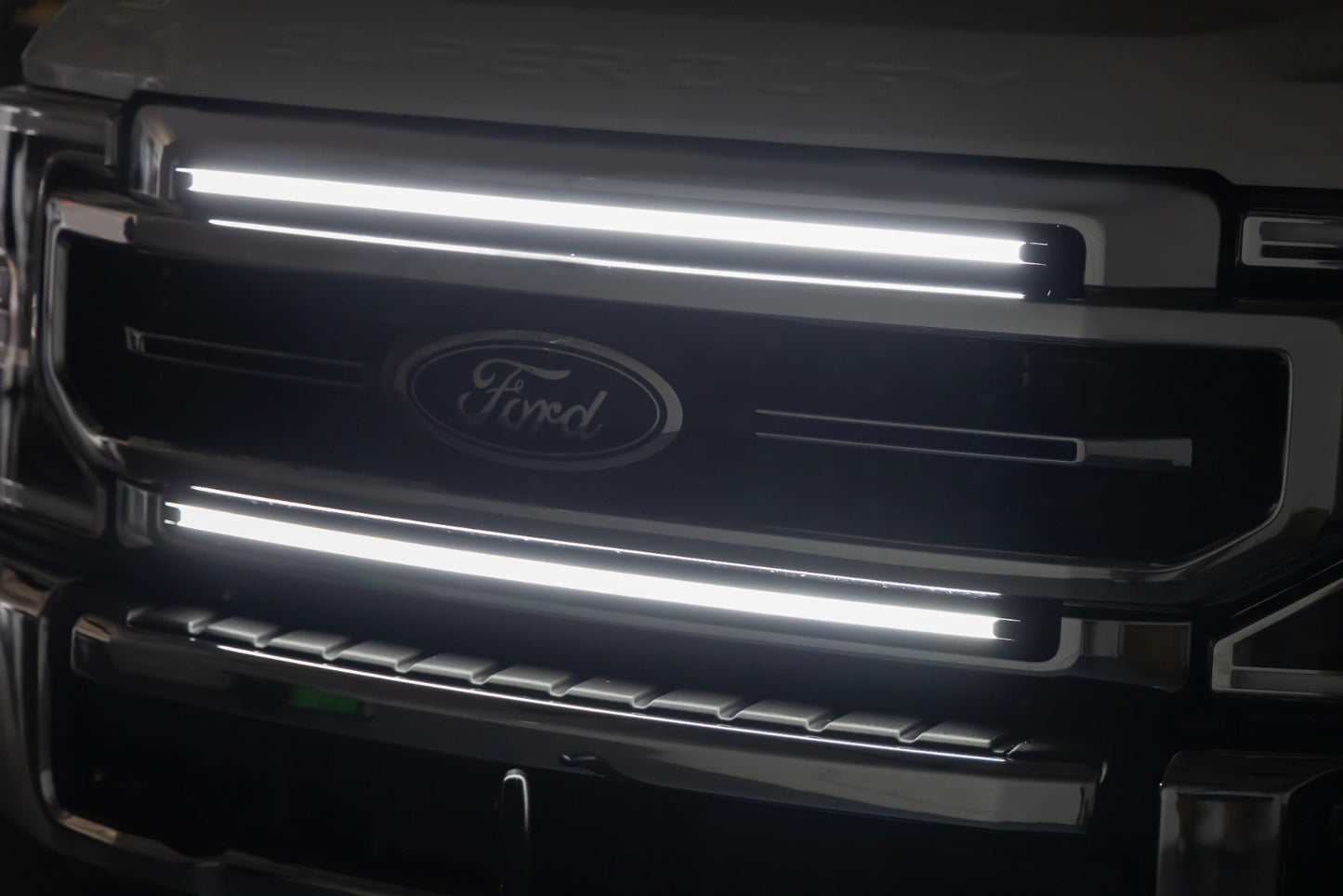 Rough Country 70990 LED Light Kit | Grille Mount | 30 Inch DRL | Ford F-250/F-350 Super Duty (17-22)