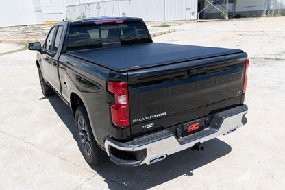Rough Country 42308650 Soft Roll Up Bed Cover  | 6'7" Bed | Chevy/GMC Sierra 1500 (19-26)/Silverado 1500 (19-26)