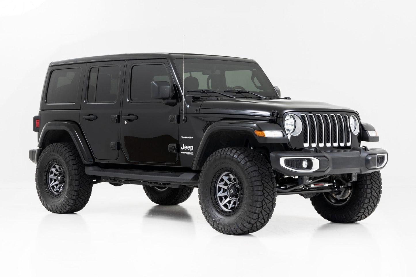 Rough Country 79370 2.5 Inch Lift Kit | Coils | V2 | Jeep Wrangler Unlimited 4WD (2024-2025)