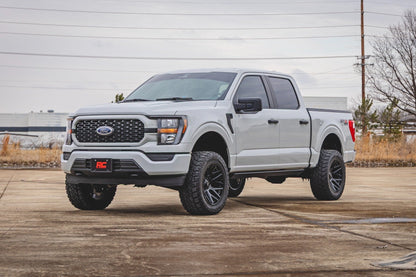 Rough Country 41840 4 inch Lift Kit | Forged UCA | M1/M1 | No Cut | Ford F-150 4WD (2021-2025)
