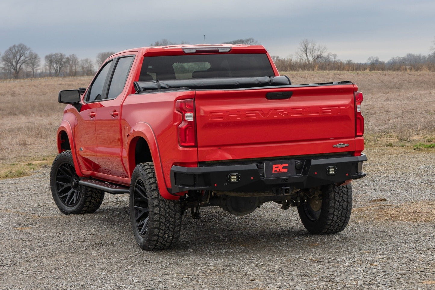 Rough Country 14009 OV2 Running Boards | Side Step Bars | Crew Cab | Chevy/GMC 1500/2500HD (19-26 & Refresh)