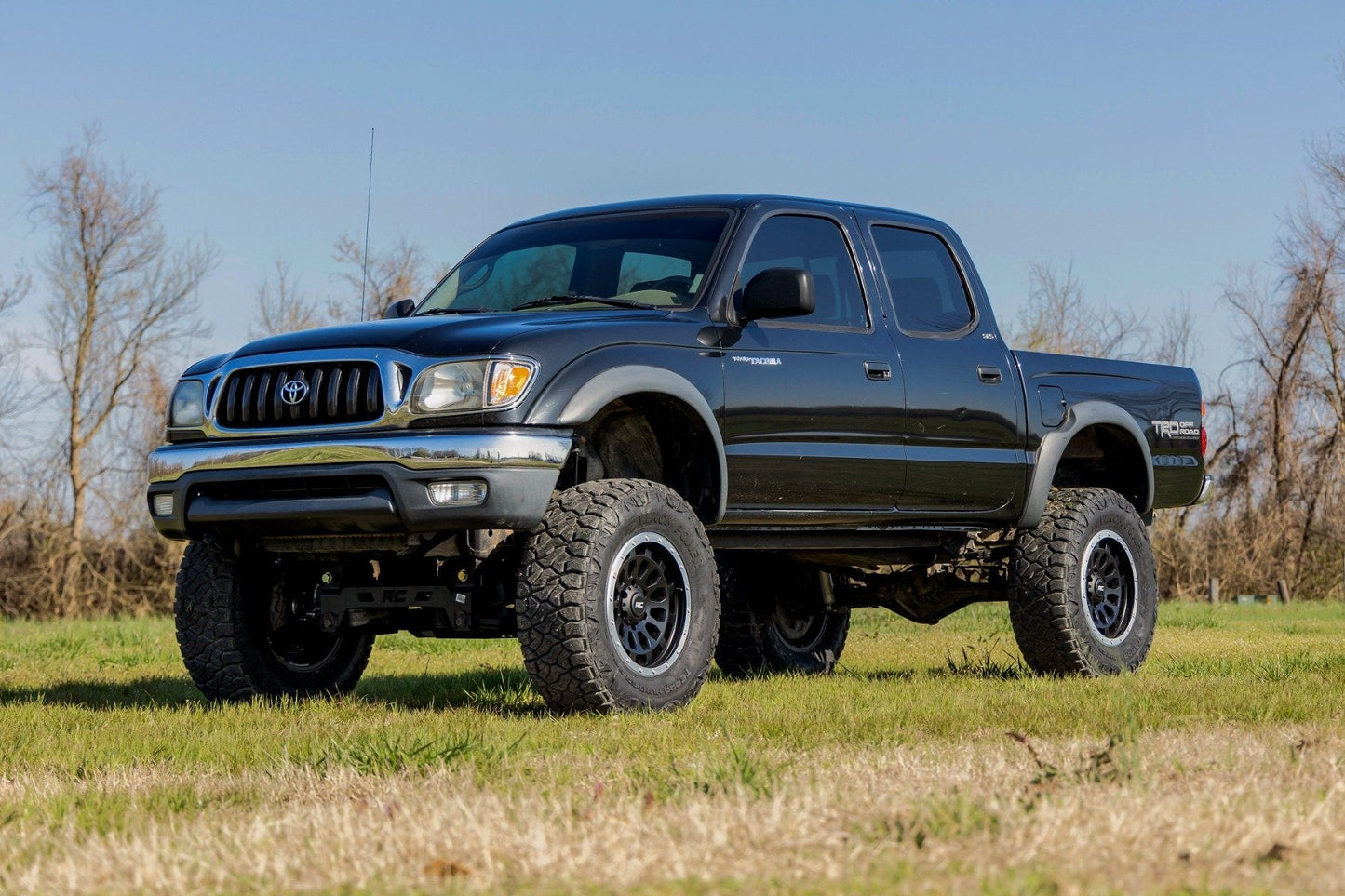 Rough Country 74131 6 Inch Lift Kit | N3 Struts | Toyota Tacoma 2WD/4WD (1995-2004)