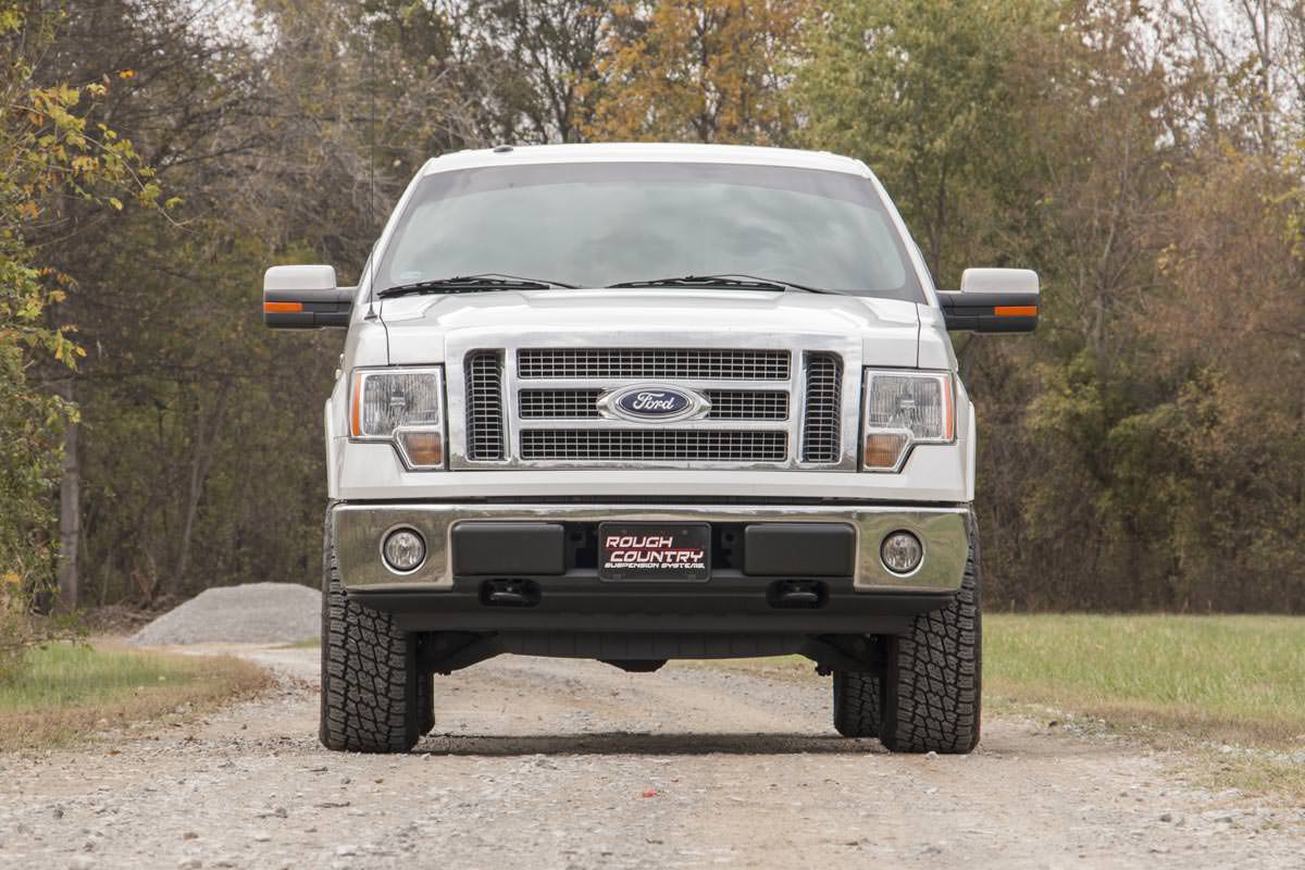 Rough Country 568RED 2 Inch Leveling Kit | Red | Ford F-150 2WD/4WD (2009-2013)