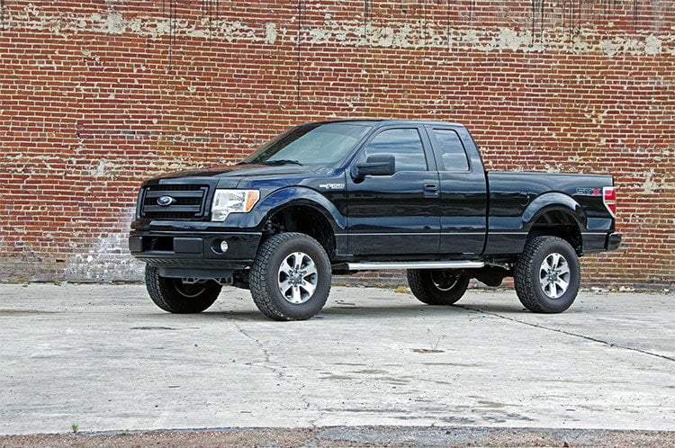 Rough Country 57330 6 Inch Lift Kit | Ford F-150 2WD (2011-2014)