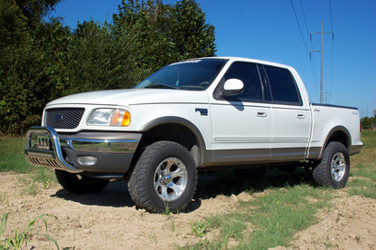 Rough Country 7544 2.5 Inch Leveling Kit | Ford F-150 4WD (1997-2003)