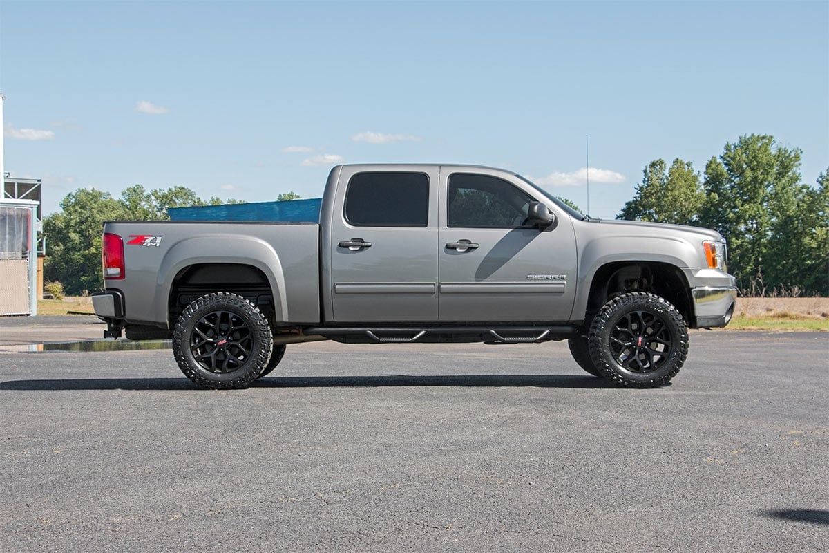 Rough Country RC702 3 Inch Body Lift Kit | Chevy Silverado & GMC Sierra 1500 2WD/4WD (2007-2013)