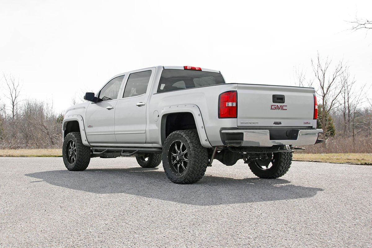 Rough Country 22431 5 Inch Lift Kit | Alum/Stamp Steel | Chevy/GMC 1500 (14-18 & Classic)