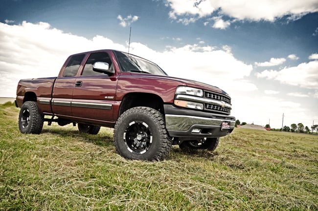 Rough Country 23420 6 Inch Lift Kit | Chevy Silverado & GMC Sierra 1500 2WD (1999-2006 & Classic)