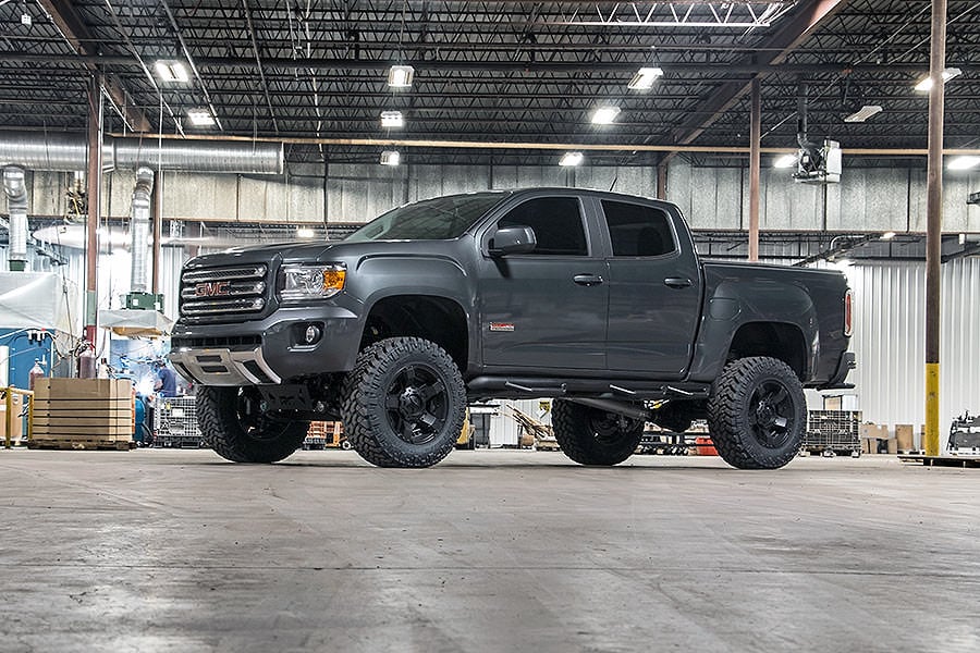 Rough Country 24133 6 Inch Lift Kit | N3 Struts | Chevy/GMC Canyon/Colorado 2WD/4WD (2015-2022)