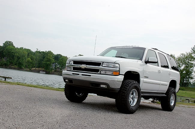 Rough Country 28040 6 Inch Lift Kit | NTD | M1 | Chevy/GMC Tahoe/Yukon 2WD/4WD (2000-2006)