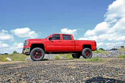Rough Country 29833 7 Inch Lift Kit | Bracket | N3 Struts | Chevy/GMC 1500 (14-16)