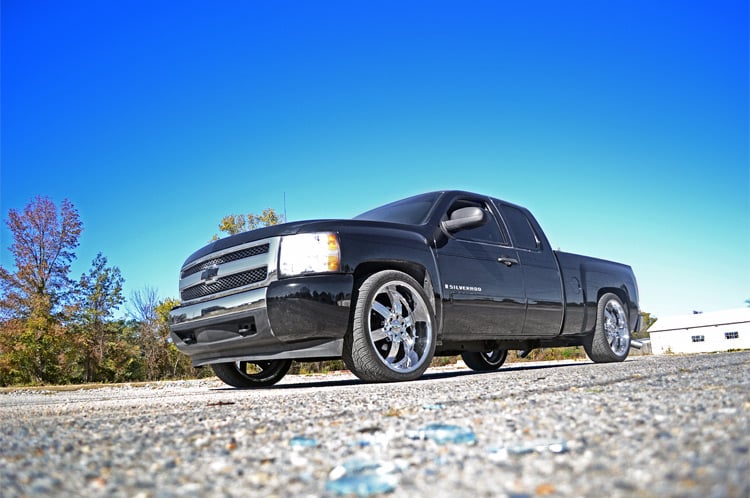 Rough Country 721.20 Lowering Kit | Knuckle | 2"FR | 4"RR | Chevy/GMC 1500 (07-14)