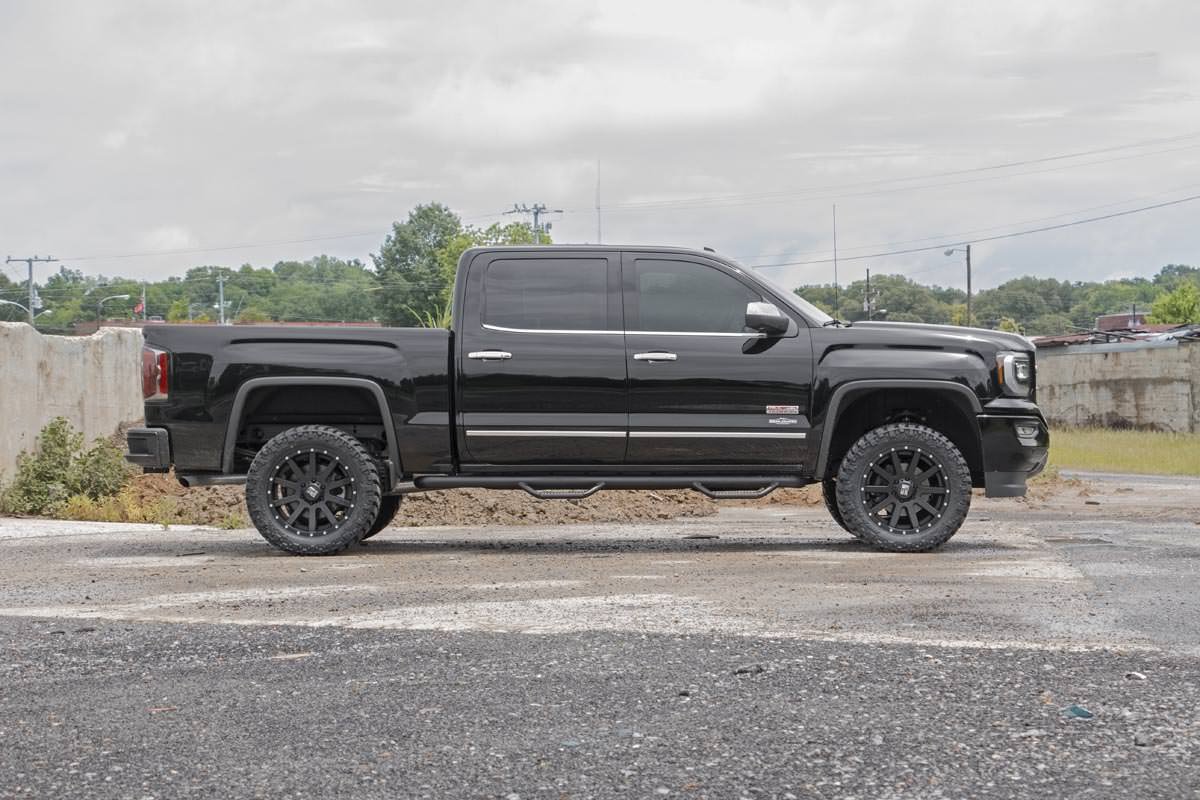 Rough Country 19457 3.5 Inch Lift Kit | Forged UCA | Vertex/V2 | Chevy/GMC 1500 (07-16)
