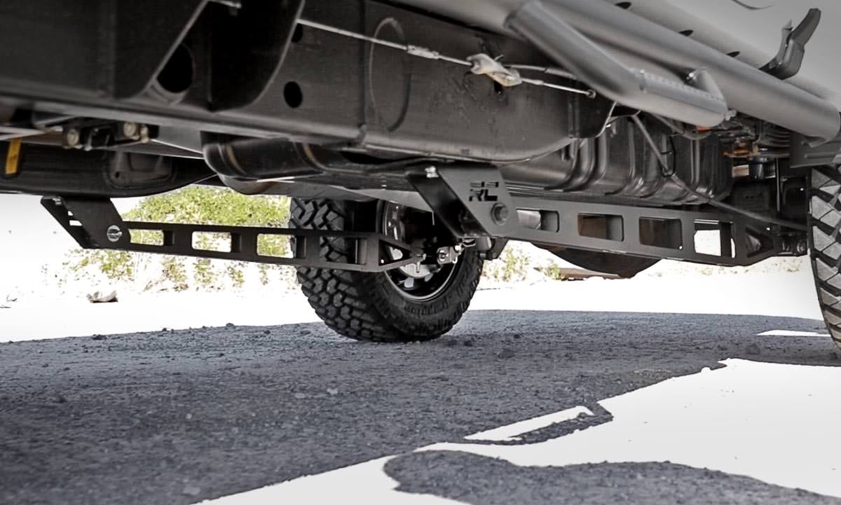 Rough Country 11001 Traction Bar Kit | Chevy Silverado & GMC Sierra 2500HD/3500HD 4WD (2011-2019)