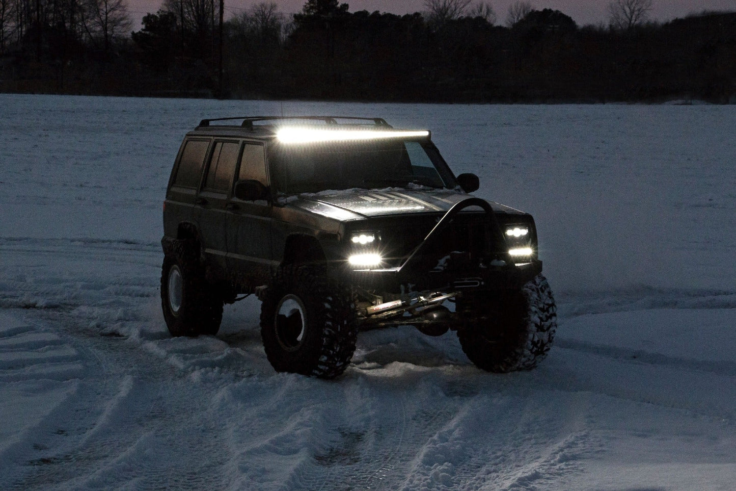 Rough Country 623N2 4.5 Inch Lift Kit | Rear AAL | Jeep Cherokee XJ 2WD/4WD (1984-2001)