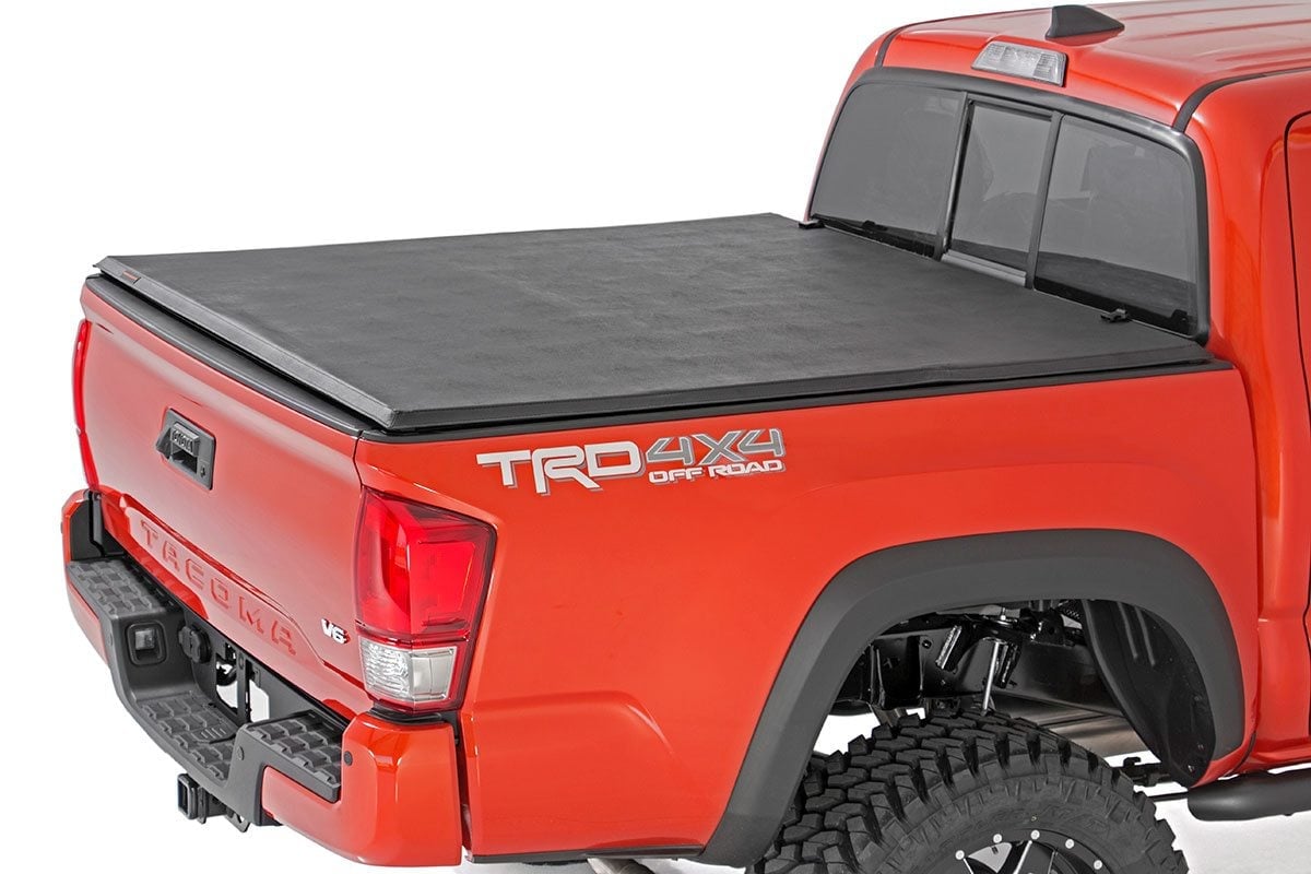 Rough Country 41716501A Soft Tri-Fold Bed Cover | 5' Bed | Dbl Cab | Toyota Tacoma 2WD/4WD (16-26)
