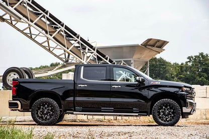Rough Country 1323 2 Inch Leveling Kit | Chevy/GMC Sierra 1500 (19-26)/Silverado 1500 (19-26)