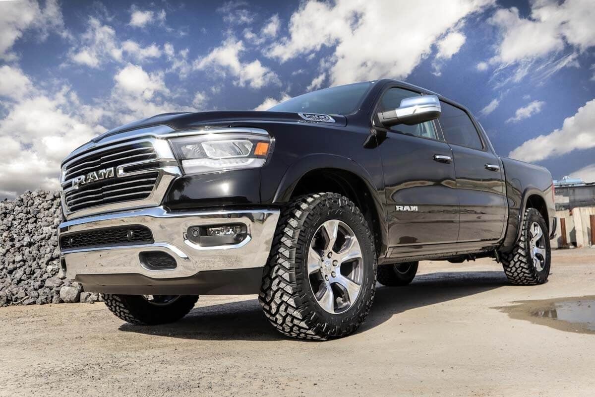 Rough Country 31012 2 Inch Leveling Kit | Air Ride | Ram 1500 4WD (2019-2026)