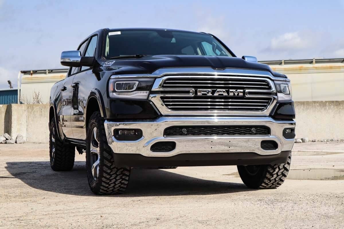 Rough Country 31012 2 Inch Leveling Kit | Air Ride | Ram 1500 4WD (2019-2026)