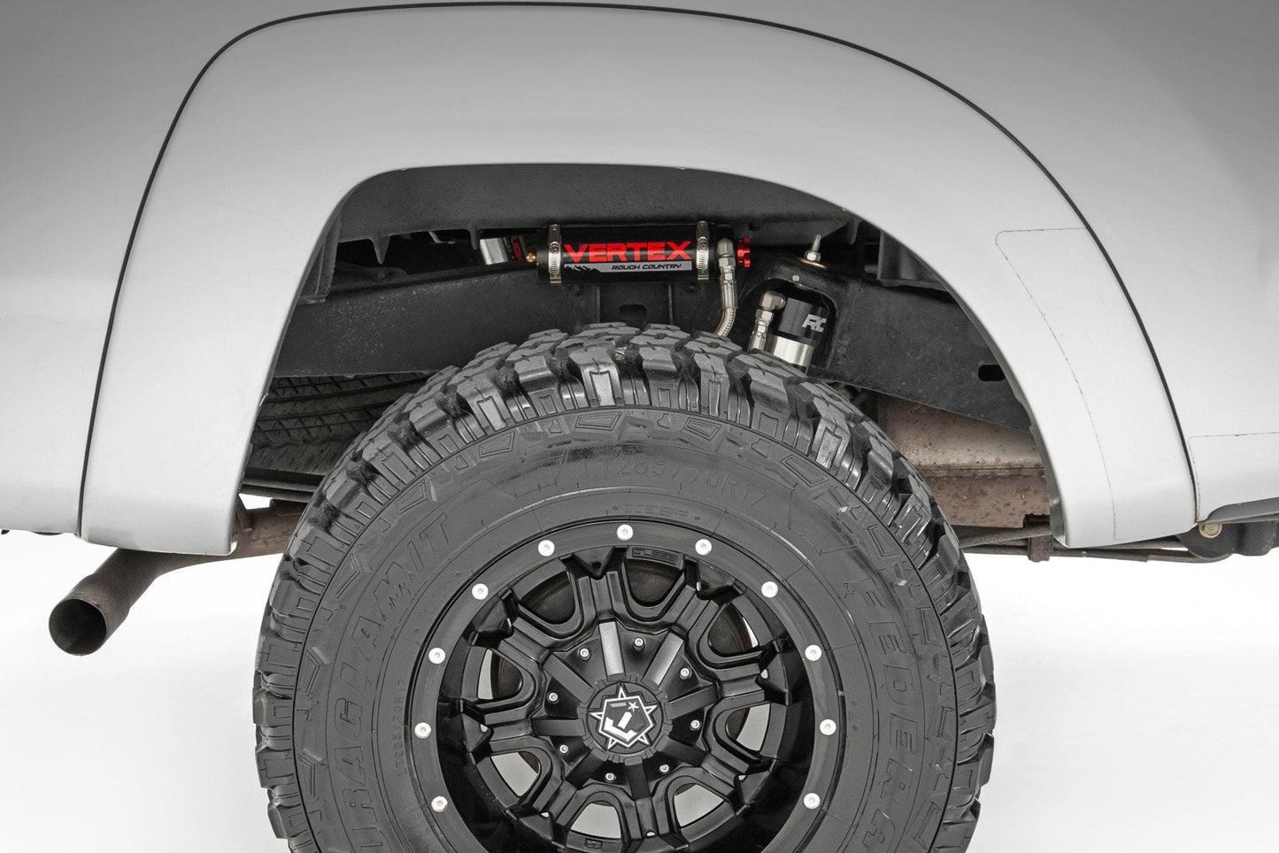 Rough Country 699014 Vertex 2.5 Adjustable Rear Shocks | 6-7" | Toyota Tacoma 2WD/4WD (2005-2023)