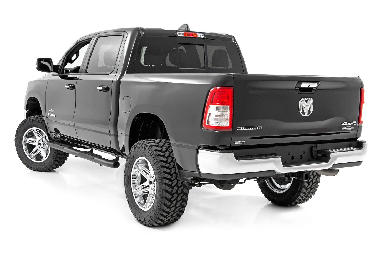 Rough Country 21004 Oval Nerf Step | Crew Cab | Black | Ram 1500 (19-26)/1500 TRX (21-24)
