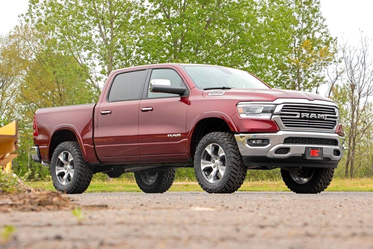 Rough Country 31430 3.5 Inch Lift Kit | Ram 1500 2WD/4WD (2019-2026)