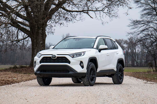 Rough Country 73131 2.5 Inch Lift Kit | N3 Struts | Toyota RAV4 2WD/4WD (2019-2025)