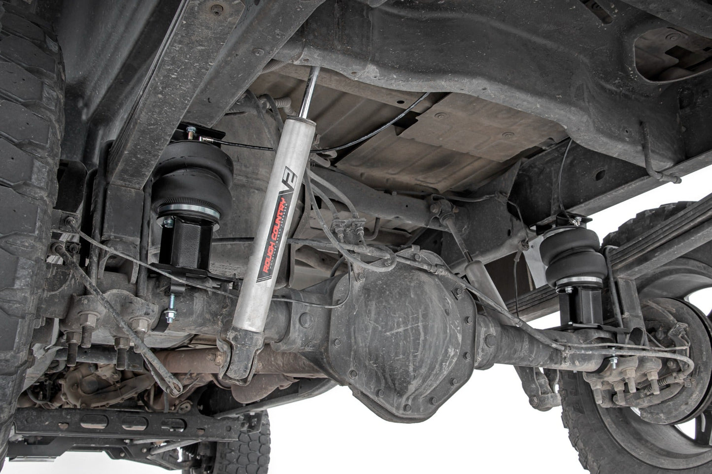 Rough Country 100064C Air Spring Kit w/compressor | 6 Inch Lift Kit | Chevy/GMC 2500HD (01-10)