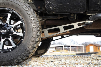 Rough Country 51005 Traction Bar Kit | 0-3 Inch Lift | Ford F-250 Super Duty 4WD (2008-2016)