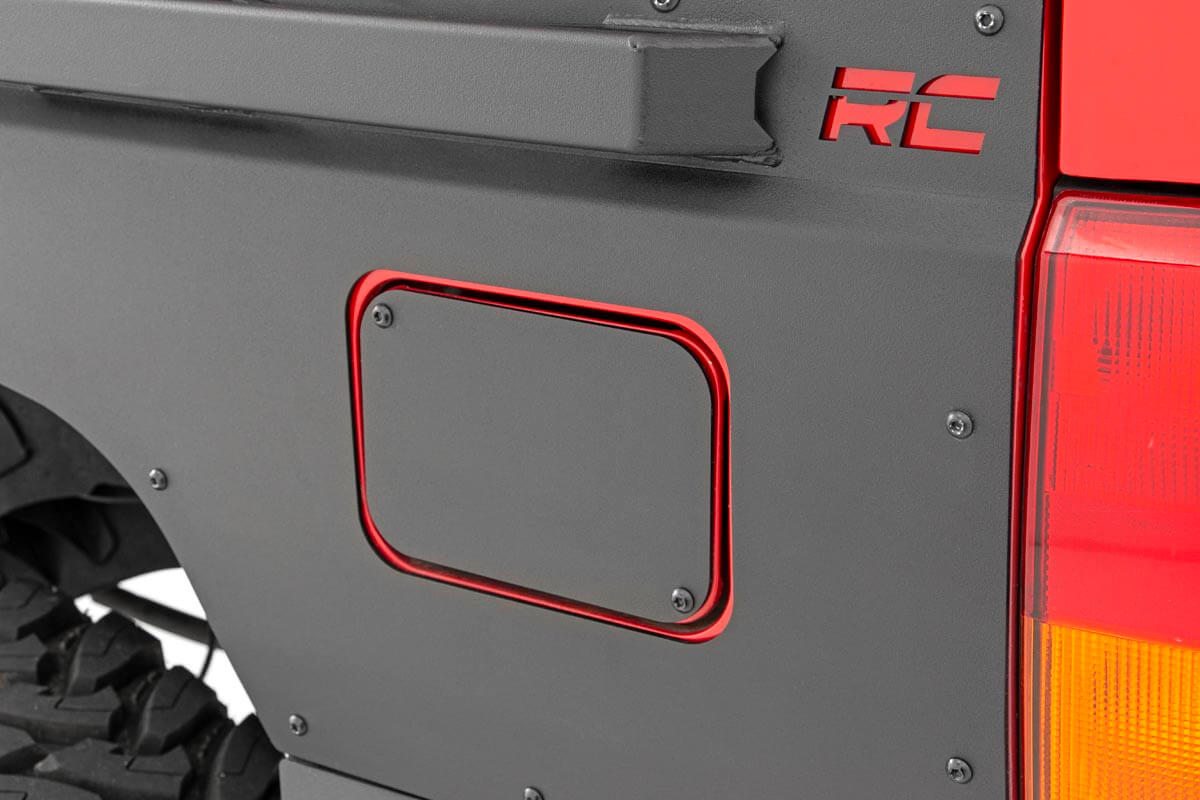 Rough Country 10578 Fender & Quarter Panel Armor | Rear | Combo | Jeep Cherokee XJ 2WD/4WD (84-96)