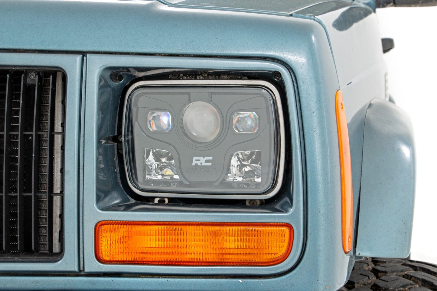Rough Country RCH5200 5"x7" LED Headlights | DOT Approved | Jeep Cherokee XJ 2WD/4WD (1984-2001)