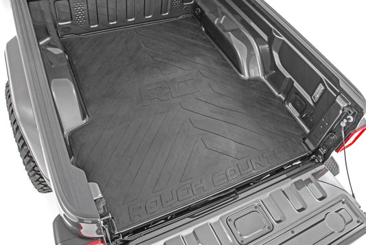 Rough Country RCM687 Bed Mat | 5' Bed | RC Logo | Jeep Gladiator JT 4WD (2020-2025)