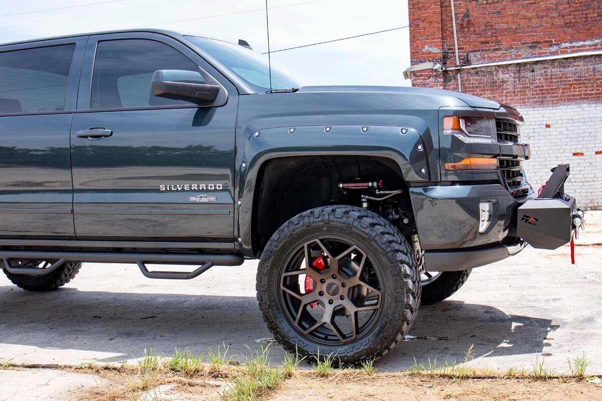 Rough Country 29850 7 Inch Lift Kit | Bracket | Vertex | Chevy/GMC 1500 (14-16)