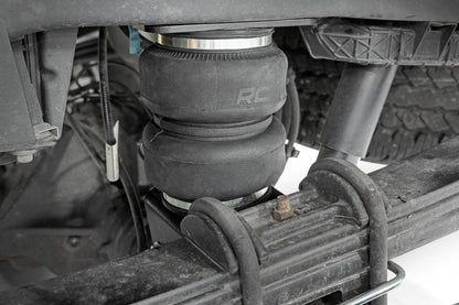 Rough Country 10021 Air Spring Kit | 3-6" Lifts | Ford F-250/F-350 Super Duty 4WD (2017-2022)