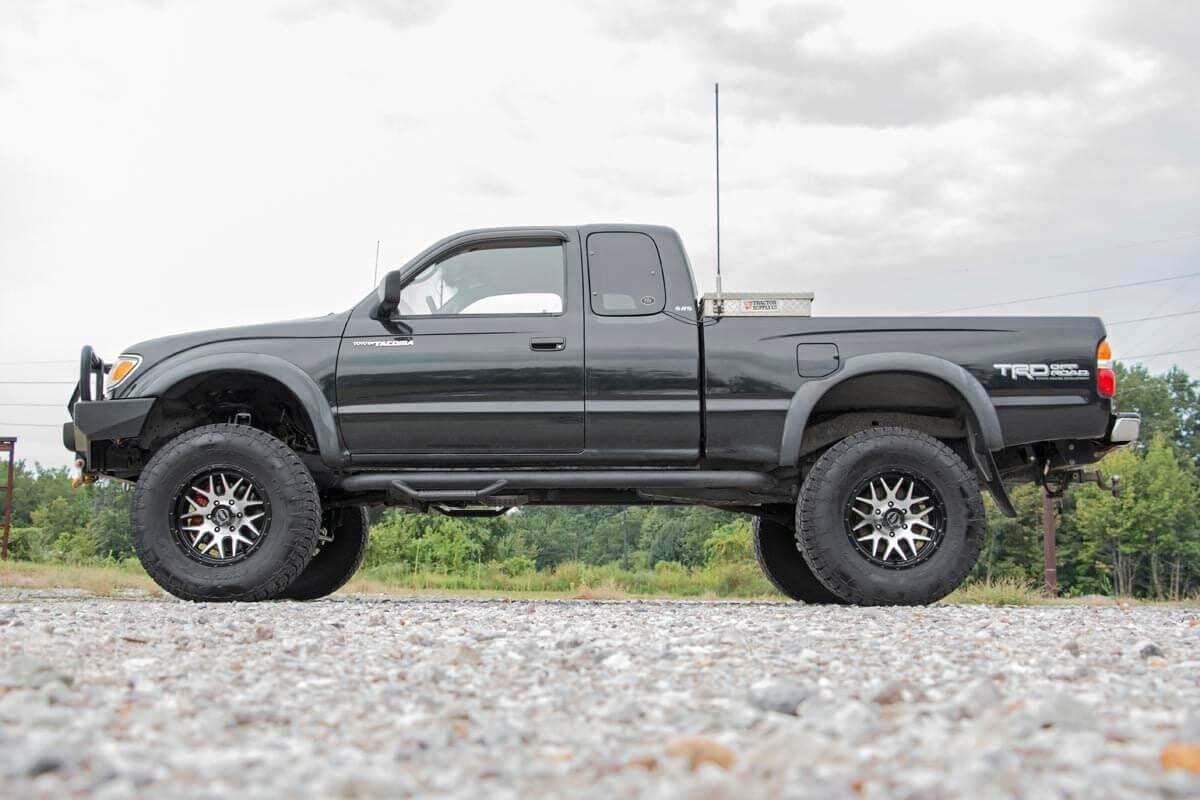 Rough Country 74130 6 Inch Lift Kit | Toyota Tacoma 2WD/4WD (1995-2004)